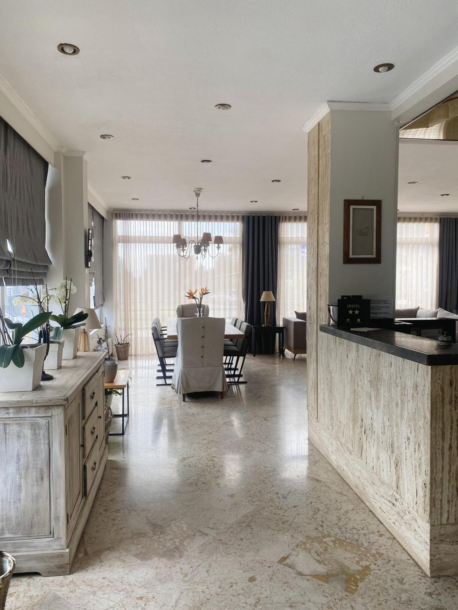 Messini Hotel Екстер'єр фото
